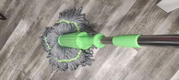 Self-twisting Water Rotating Mop 50% Off